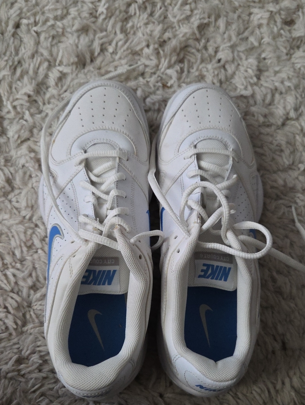 NIKE CITY COURT RUNNERS